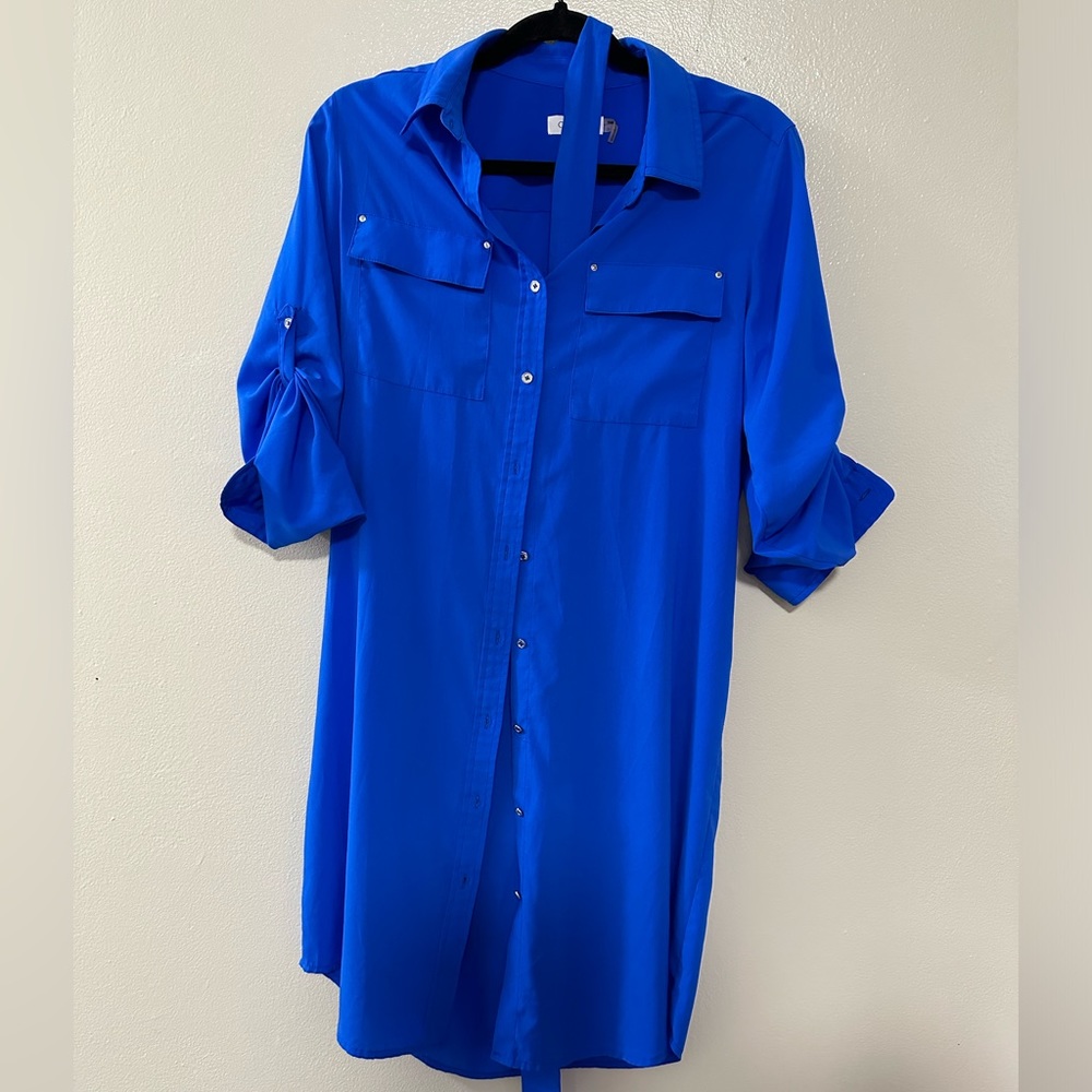 Calvin Klein size 6 blue stress. With belt for waist line. MIDI.